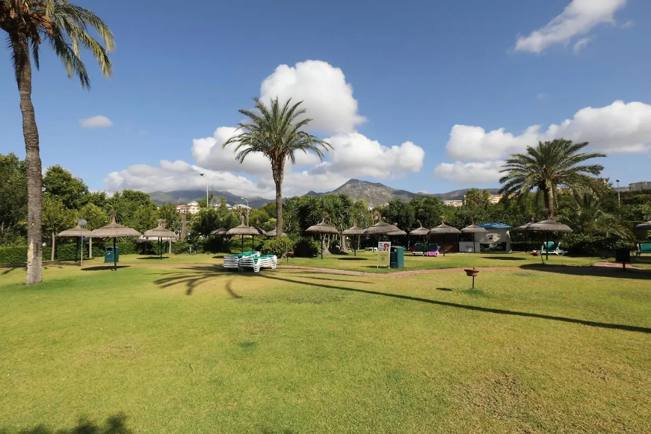 095 - Bright & Comfortable Holiday Apartment With Water Park & Sea Views بينالماذينا إسبانيا